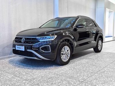 Usata VW T-Roc Life 150 CV (110 kW) 2024 Nero SUV
