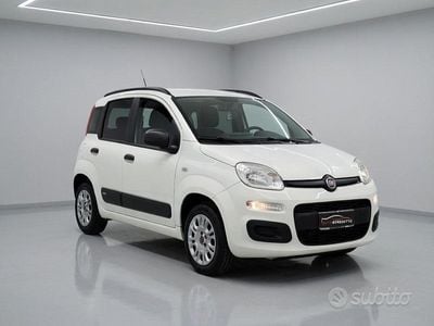 Usata Fiat Panda Lounge 69 CV (50 kW) 2019 Bianco Utilitaria