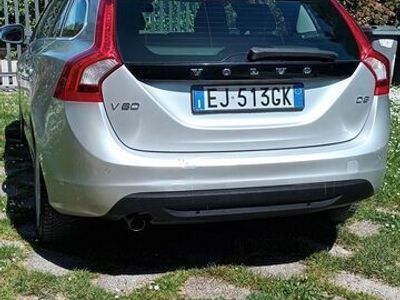 usata Volvo V60 D3 AUTO IN BUONE CONDIZIONI, MOTORE PERFETTO