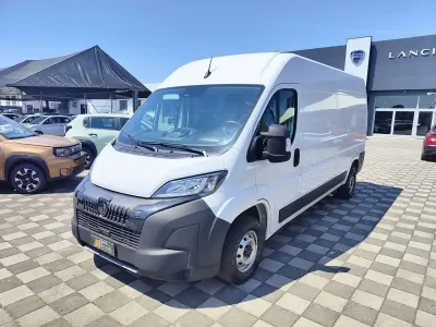 Usata Peugeot Boxer 140 CV (102 kW) 2024 Bianco Furgone