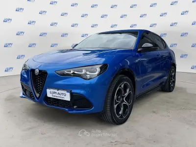 Usata Alfa Romeo Stelvio Veloce 209 CV (153 kW) 2025 Blu/azzurro SUV