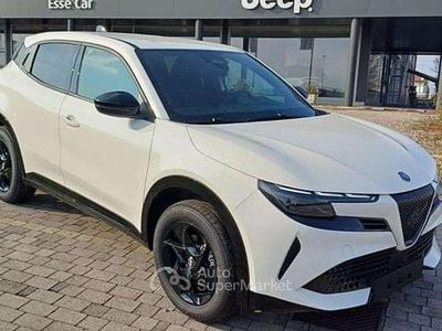 Nuova Alfa Romeo Junior Sprint 136 CV (100 kW) 2026 Bianco alfa SUV