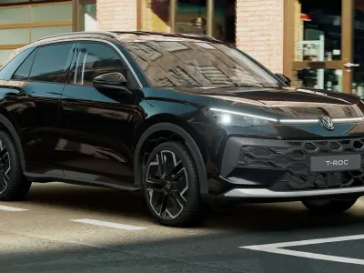 Nuova VW T-Roc Style 150 CV (110 kW) 2026 Grenadill black metallizzato SUV