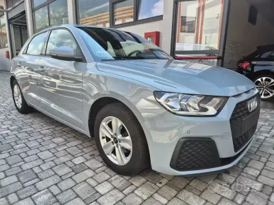 Usata Audi A1 95 CV (69 kW) 2021 Grigio SUV