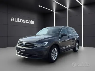 Usata VW Tiguan Life 150 CV (110 kW) 2023 Grigio SUV