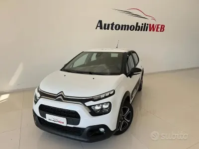 Usata Citroën C3 Shine 102 CV (75 kW) 2022 Bianco Utilitaria