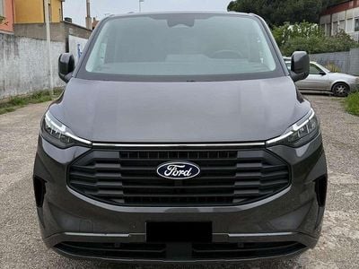Occasion Ford Transit Custom Titanium 136 ch (100 kW) 2024 Gris Van