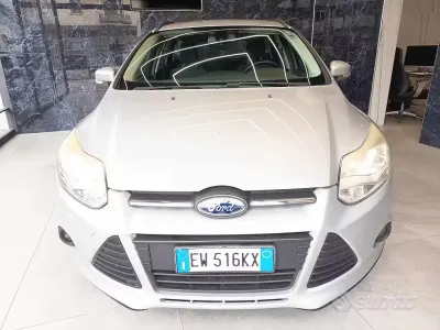 Usata Ford Focus Business Edition 116 CV (85 kW) 2014 Grigio Station wagon