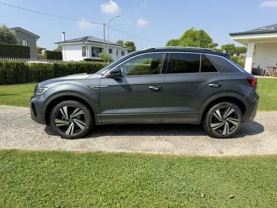 Usata VW T-Roc R-line Plus 116 CV (85 kW) 2024 SUV