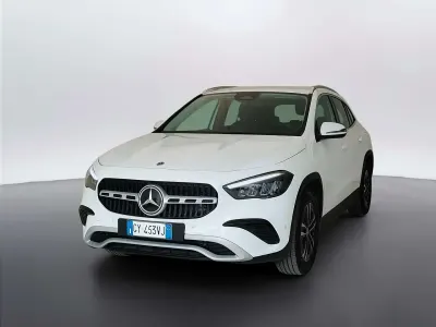 Usata Mercedes GLA180 Advanced 116 CV (85 kW) 2025 Bianco polare SUV