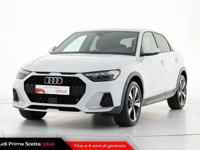 Usata Audi A1 Business 116 CV (85 kW) 2024 Bianco ghiaccio metallizzato SUV