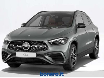 Nuova Mercedes GLA200 Advanced Plus 150 CV (110 kW) 2026 Grigio montagna SUV