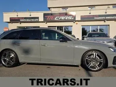 Usata Audi A4 S-Line 163 CV (119 kW) 2022 Grigio Station wagon