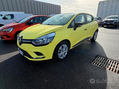 Usata Renault Clio IV Life 75 CV (55 kW) 2019 Giallo Berlina
