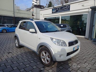 Grigio Usata 2009 Daihatsu Terios SUV | 5900 € (Buon prezzo)