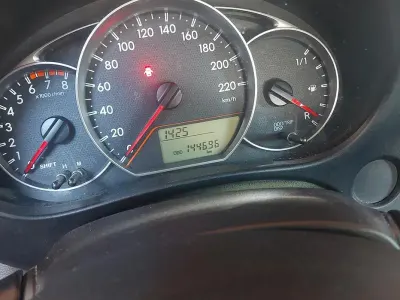 Usata Toyota Verso-S 99 CV (72 kW) 2012 Grigio Monovolume
