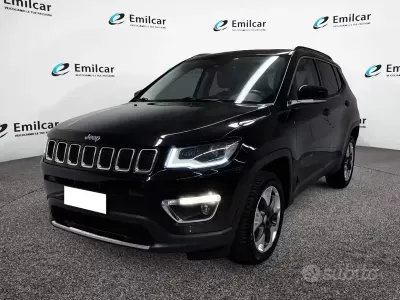 Occasion Jeep Compass Longitude 140 ch (102 kW) 2018 Noir SUV