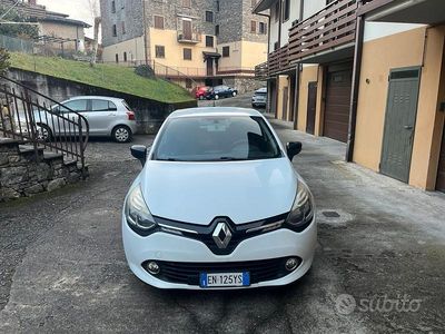 Usata Renault Clio IV 75 CV (55 kW) 2012 Bianco Berlina