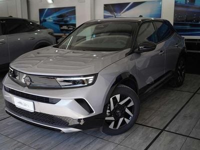 Usata Opel Mokka 136 CV (100 kW) 2025 Kontrast grey SUV