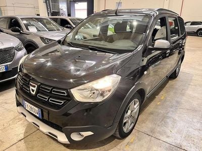 Usata Dacia Lodgy Stepway 116 CV (85 kW) 2019 Nero Monovolume