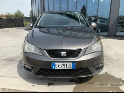 Usata Seat Ibiza Style 75 CV (55 kW) 2014 Grigio Berlina