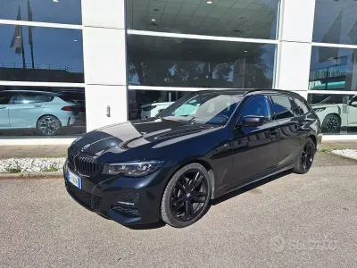 Usata BMW 320e M Sport 190 CV (139 kW) 2021 Nero Station wagon
