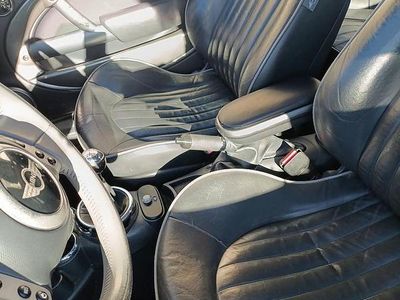 Usata 2006 Mini Cooper Utilitaria | 2000 €
