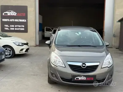Usata Opel Meriva Cosmo 140 CV (102 kW) 2010 Grigio Monovolume