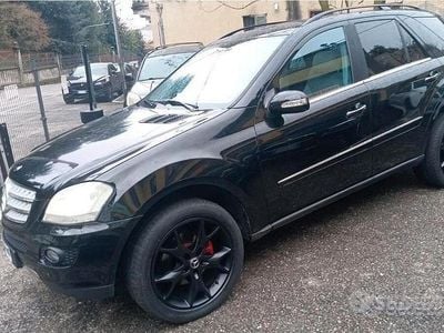 Usata Mercedes ML280 190 CV (139 kW) 2007 Nero SUV