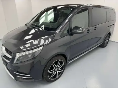 Gebraucht Mercedes V300 Avantgarde 239 PS (175 kW) 2023 Grau Van / Kleinbus