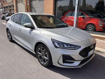 Usata Ford Focus ST-Line 155 CV (114 kW) 2024 Argento Berlina