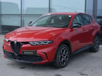 Usata Alfa Romeo Tonale Sprint 131 CV (96 kW) 2024 Rosso SUV