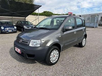 Grigio Usata 2011 Fiat Panda 4x4 Climbing Utilitaria | 2900 € (Ottimo prezzo)