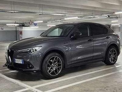 Usata Alfa Romeo Stelvio Veloce 209 CV (153 kW) 2017 Grigio SUV