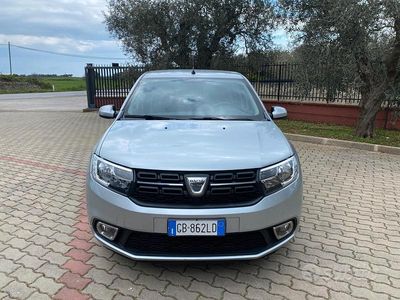 Usata Dacia Sandero Comfort 100 CV (73 kW) 2020 Grigio Berlina