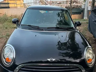 Usata Mini ONE 95 CV (69 kW) 2010 Nero Utilitaria