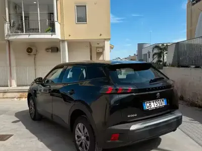Usata Peugeot 2008 102 CV (75 kW) 2020 SUV