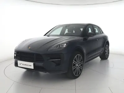 Usata Porsche Macan 245 CV (180 kW) 2019 Blu notte metallizzato SUV