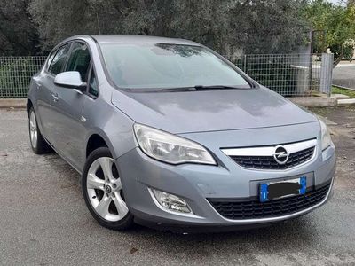 usata Opel Astra 5p 1.7 cdti Cosmo 110cv