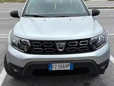 Begagnad Dacia Duster 101 HK (74 kW) 2020 Grå SUV