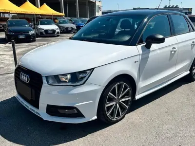 Käytetty Audi A1 S-Line 90 HP (66 kW) 2015 Valkoinen Viistoperä