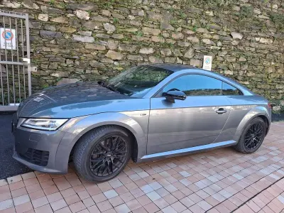 Usata Audi TT Ambiente 250 CV (183 kW) 2016 Grigio Coupé