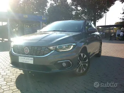 Usata Fiat Tipo Mirror 120 CV (88 kW) 2021 Grigio Berlina