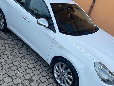 Bianco Usata 2018 Alfa Romeo Giulietta Utilitaria | 13.500 € (Buon prezzo)