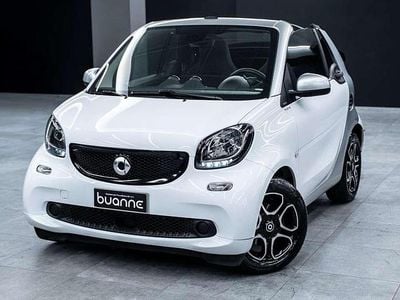 Begagnad Smart ForTwo Cabrio Passion 71 HK (52 kW) 2019 Vit Cab