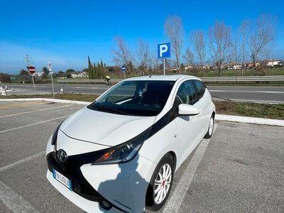 usata Toyota Aygo Aygo 1.0 VVT-i 69 CV 5 porte x-business