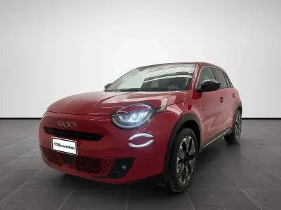 Nuova Fiat 600 La Prima 110 CV (80 kW) 2026 Rosso SUV