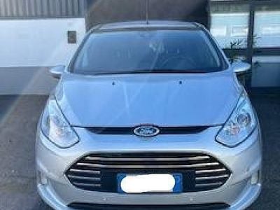 Usata Ford B-MAX Individual 125 CV (91 kW) 2014 Grigio Monovolume