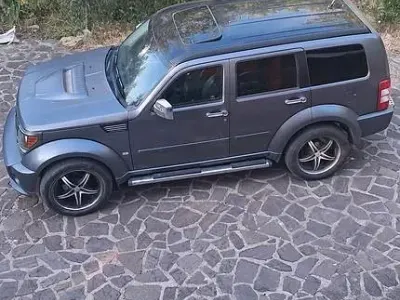 Usata Dodge Nitro 177 CV (130 kW) 2015 Grigio SUV
