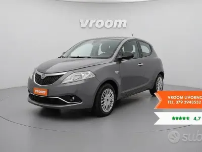Usata Lancia Ypsilon Platinum 69 CV (50 kW) 2017 Grigio Utilitaria